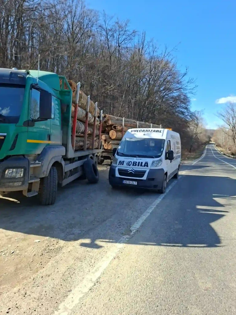Autospecială de intervenție rapidă ROTAMI COM S.R.L. pentru vulcanizare mobilă în județul Vrancea și pe Autostrada A7.